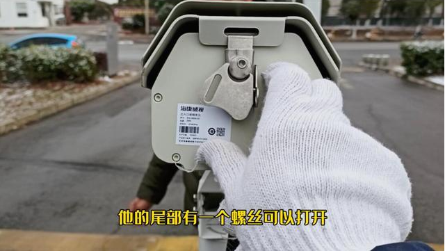 車牌識別攝像機和普通攝像機有哪些區(qū)別？